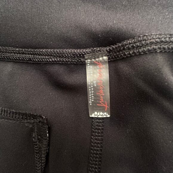 NWT FP Movement Black w/ White Piping Island Time High Waisted Shorts, Size S - Picture 9 of 11